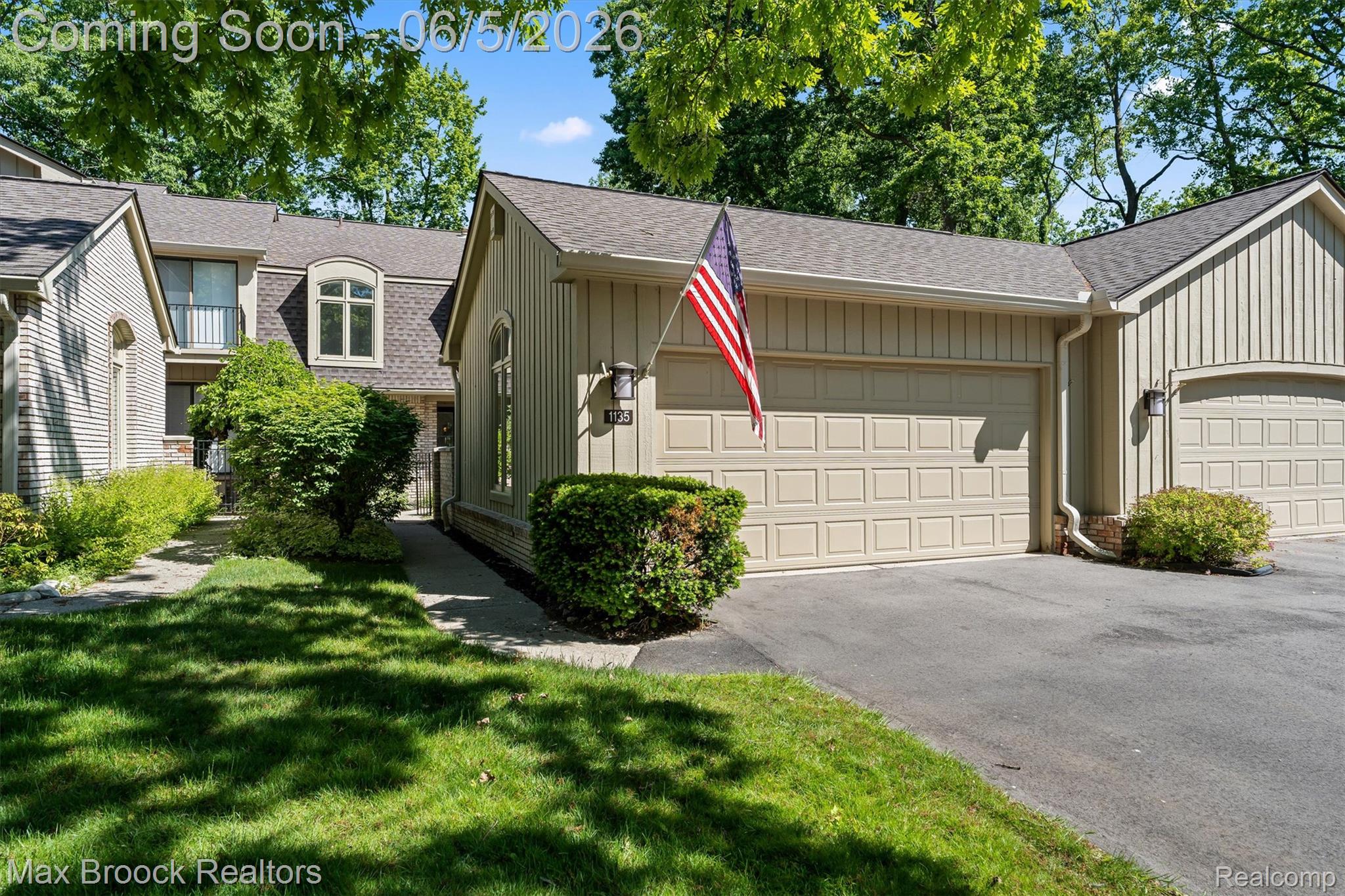 1135 Ivyglen Circle