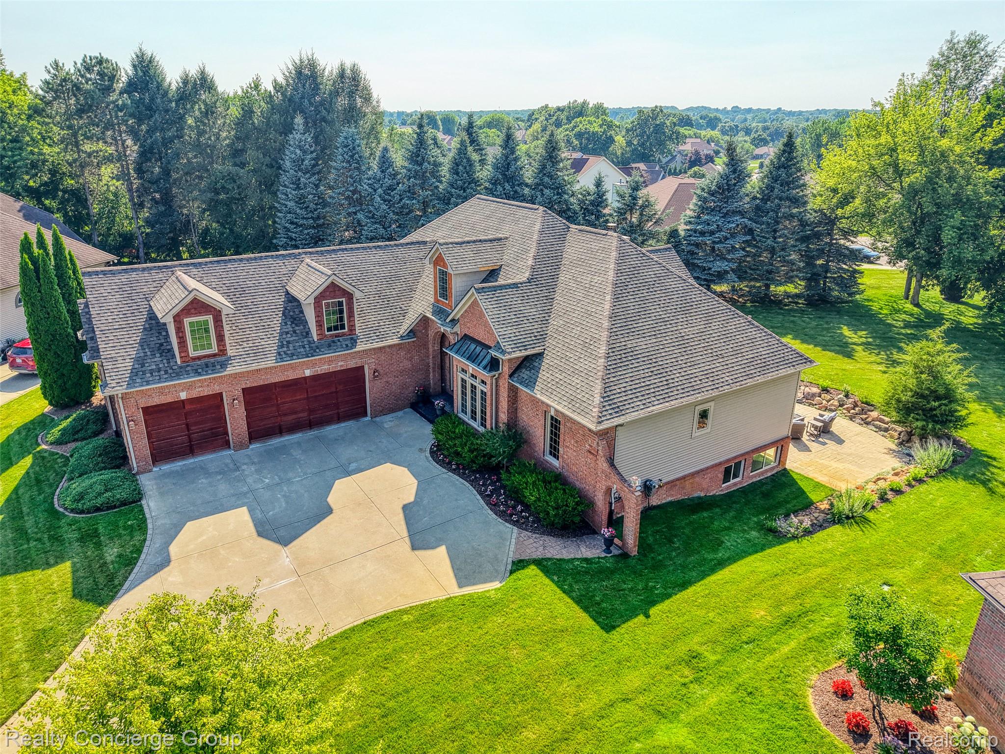 16366 Carrie Lane
