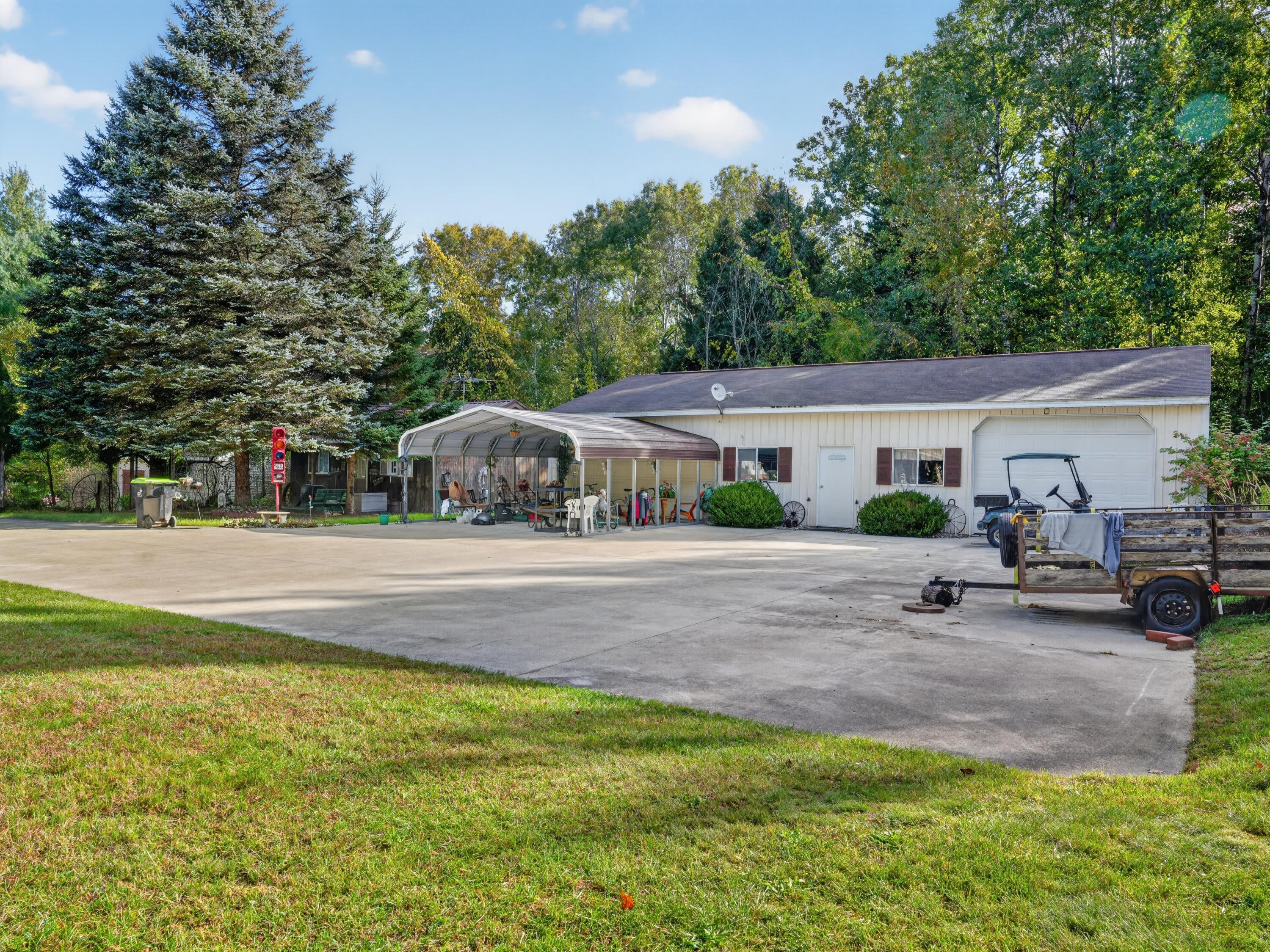 6945 Ward Road