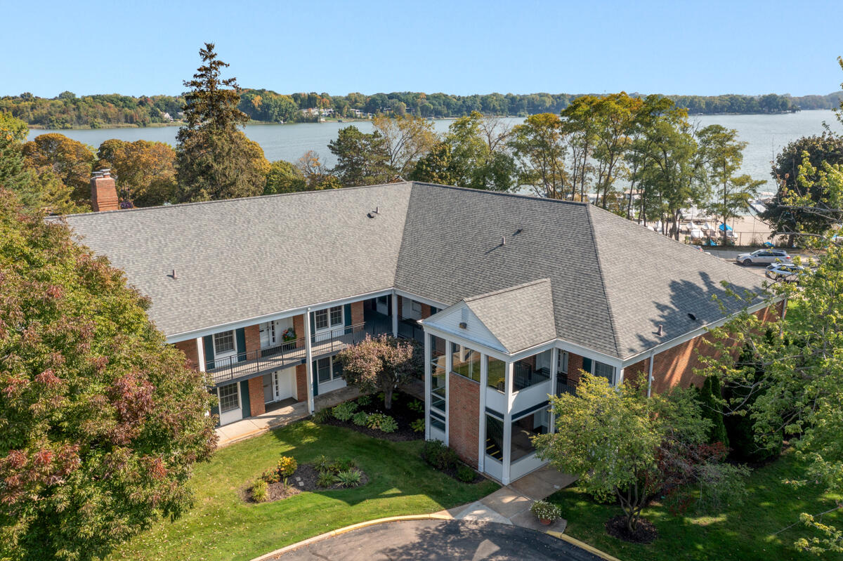 2311 Wealthy Street SE 22