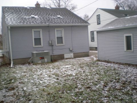 Tiny photo for 715 Donald Avenue, Royal Oak City, MI 48073 (MLS # 58050196407)