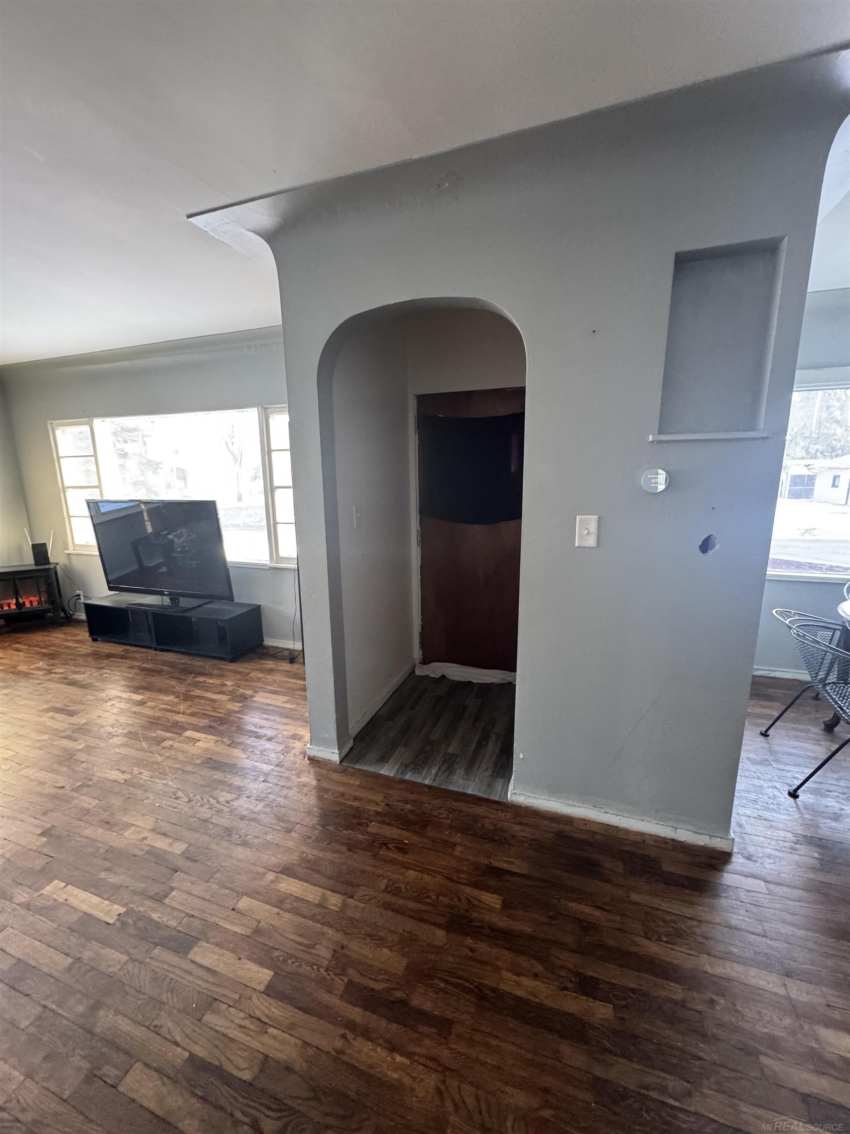 2002 Marquette Street