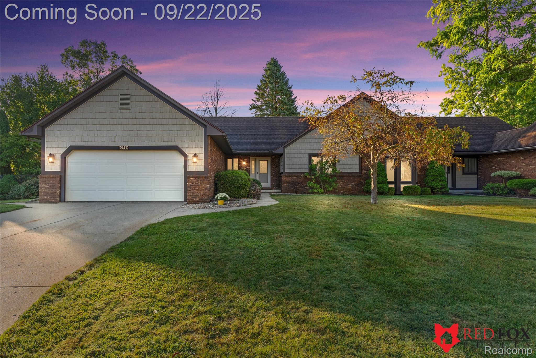 6031 Oak Creek Drive