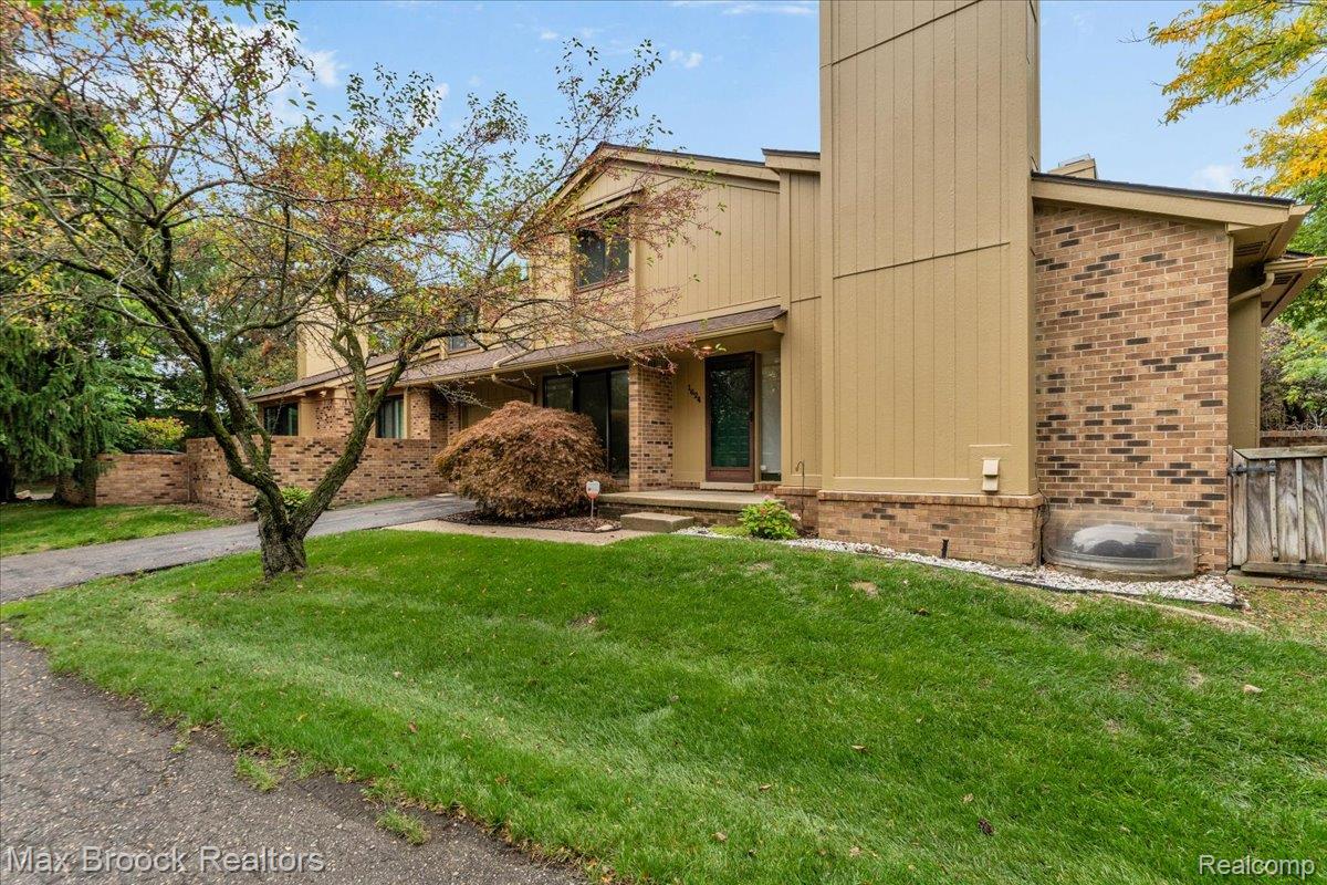 1624 South Hill Circle 14
