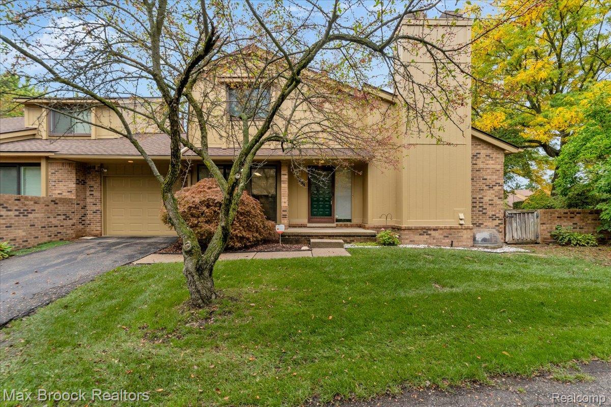 1624 South Hill Circle 14
