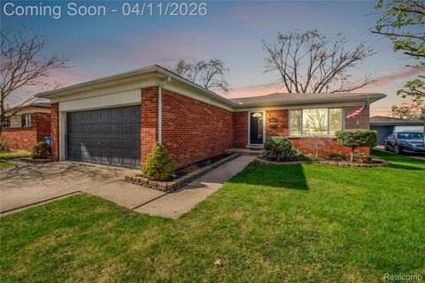 14615 Masonic Boulevard Warren City MI 48088