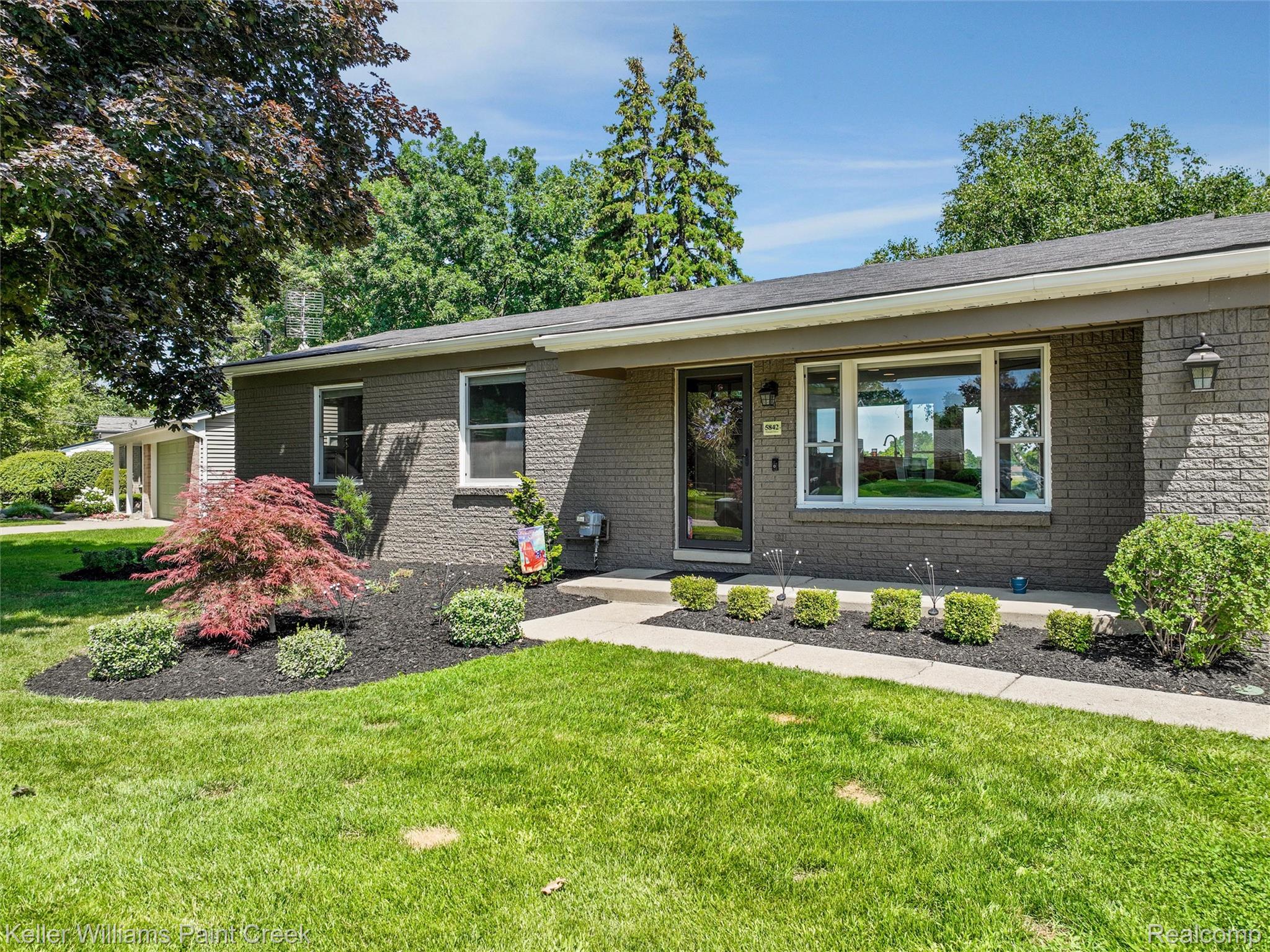 5842 Pleasant Drive