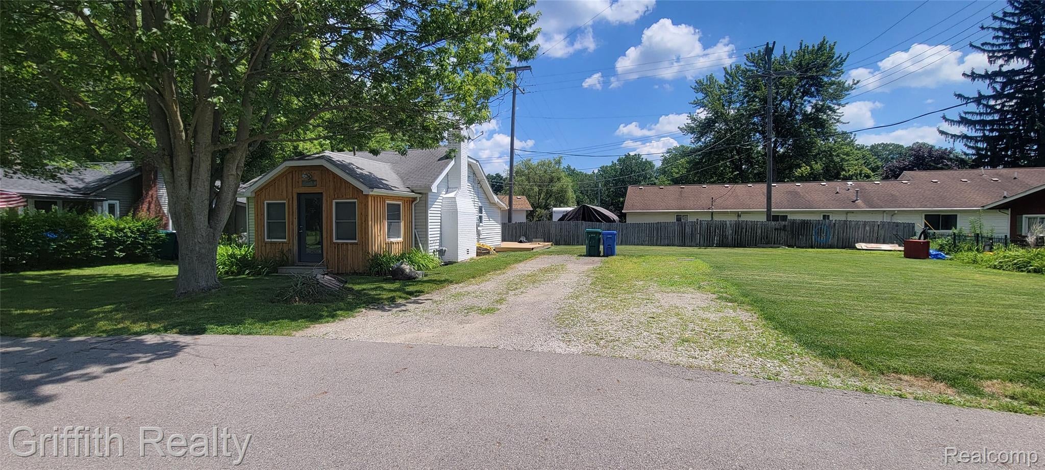 1382 Elmhurst Drive