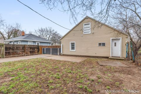 Tiny photo for 2655 Longfellow Avenue SW, Wyoming City, MI 49509 (MLS # 65026013415)