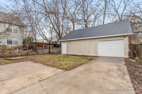 Tiny photo for 2655 Longfellow Avenue SW, Wyoming City, MI 49509 (MLS # 65026013415)