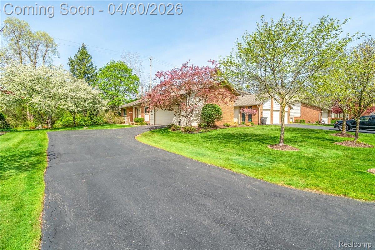 48132 Colony Farm Circle