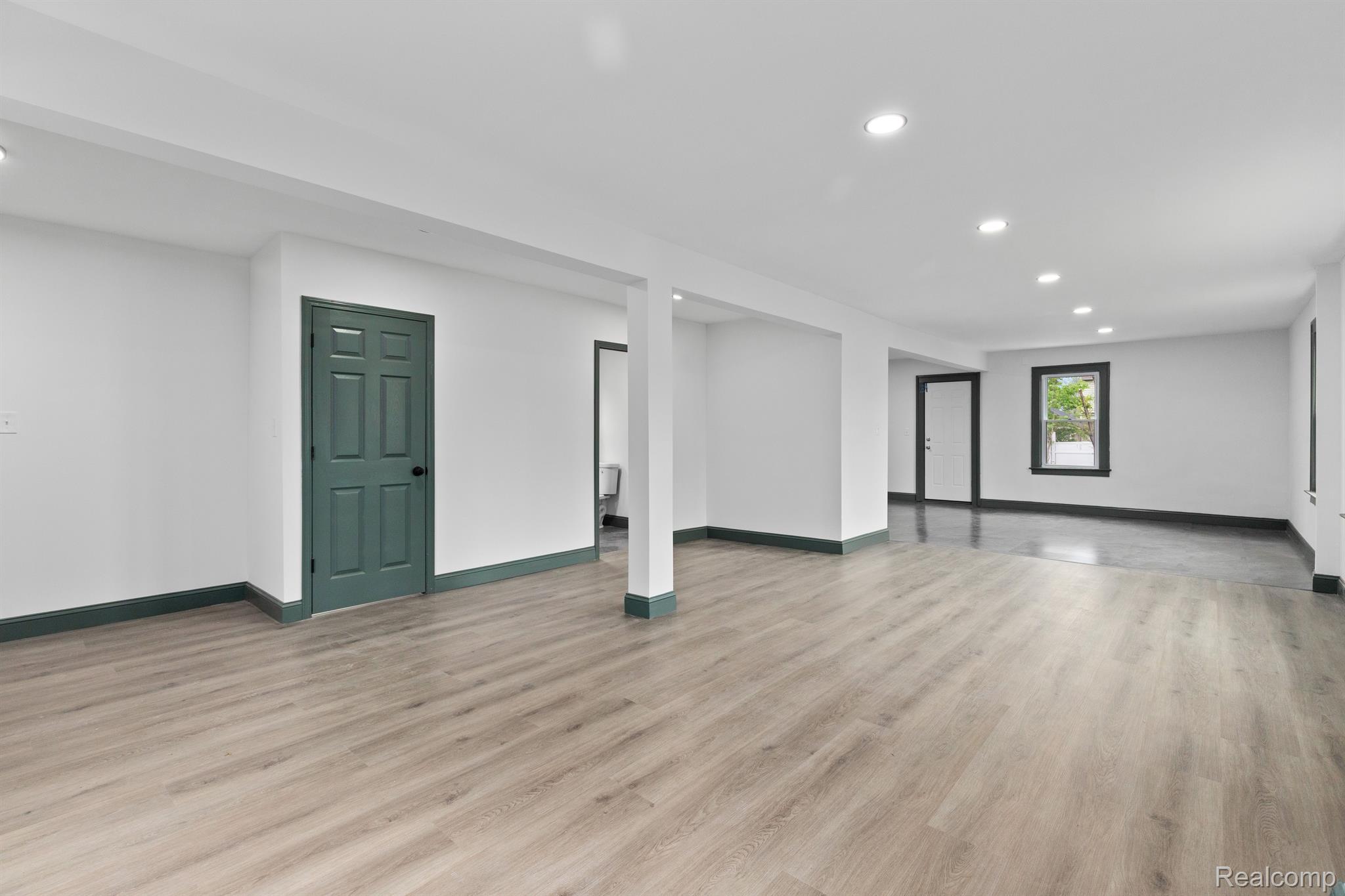 Detroit City, Michigan 48238, United States, 4 Bedrooms Bedrooms, ,3 BathroomsBathrooms,Residential,Active,135998