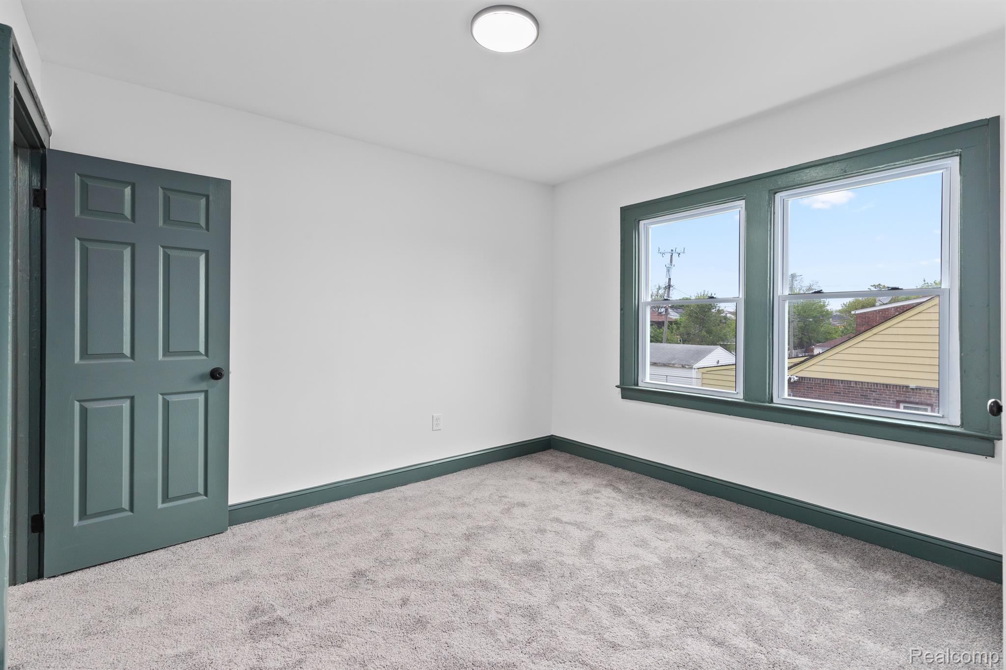 Detroit City, Michigan 48238, United States, 4 Bedrooms Bedrooms, ,3 BathroomsBathrooms,Residential,Active,135998