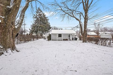 Tiny photo for 163 Chippewa Avenue, Royal Oak City, MI 48073 (MLS # 20261001641)