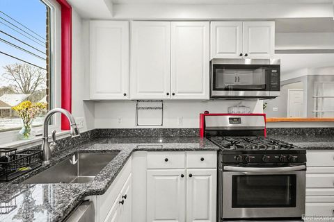 Tiny photo for 163 Chippewa Avenue, Royal Oak City, MI 48073 (MLS # 20261001641)