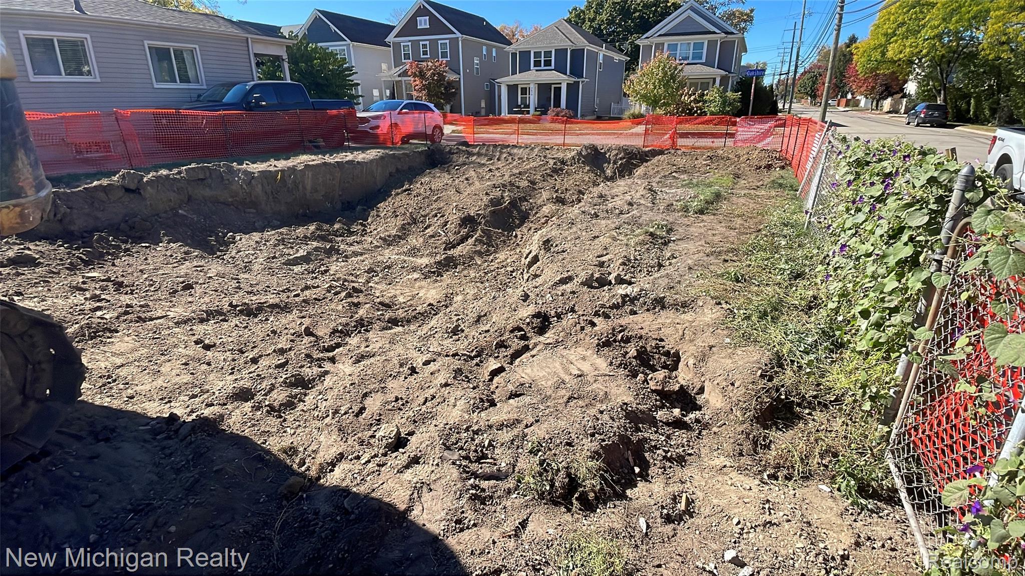 3690 Oakshire Avenue