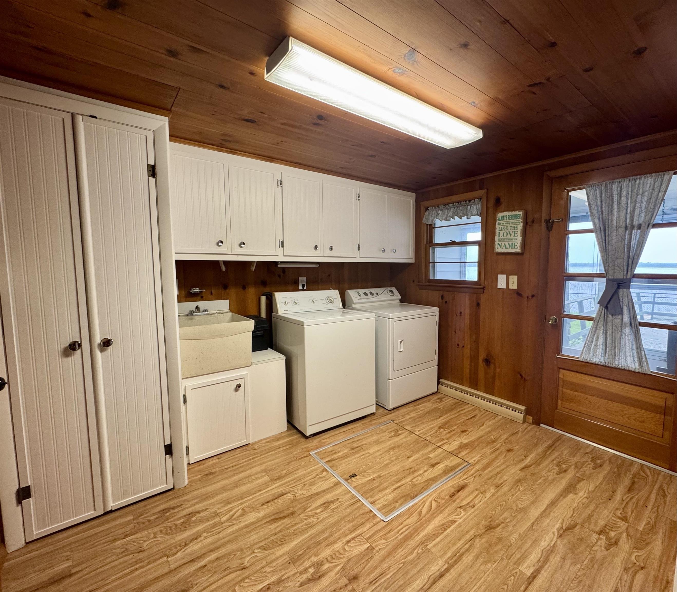 1043 Cranberry Pike