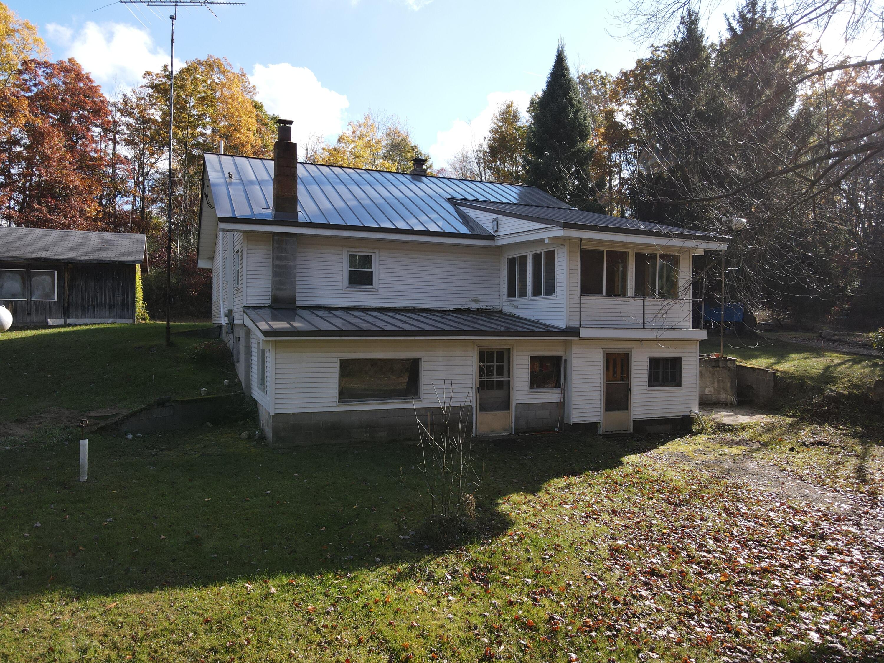 401a S Bass Lake Avenue