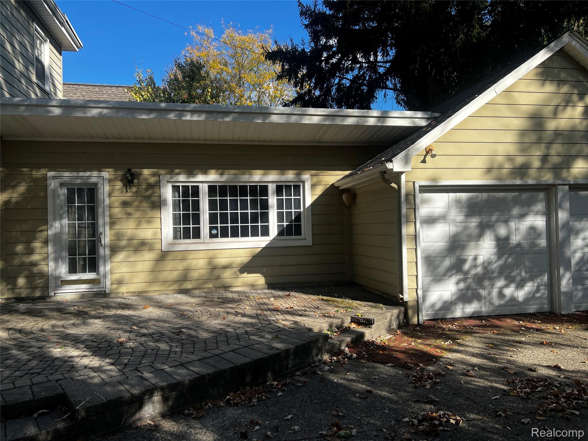 Birmingham City, Michigan 48009, United States, 3 Bedrooms Bedrooms, ,2 BathroomsBathrooms,Residential,Active,209097