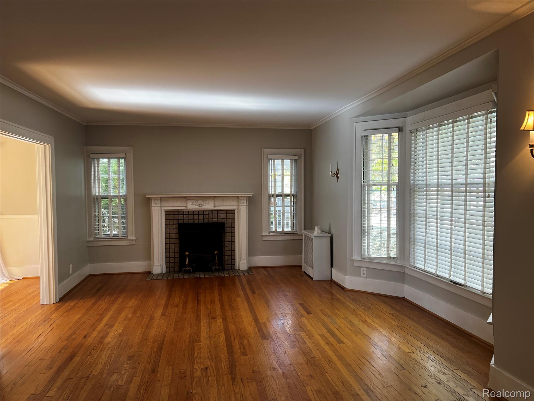 Birmingham City, Michigan 48009, United States, 3 Bedrooms Bedrooms, ,2 BathroomsBathrooms,Residential,Active,209097