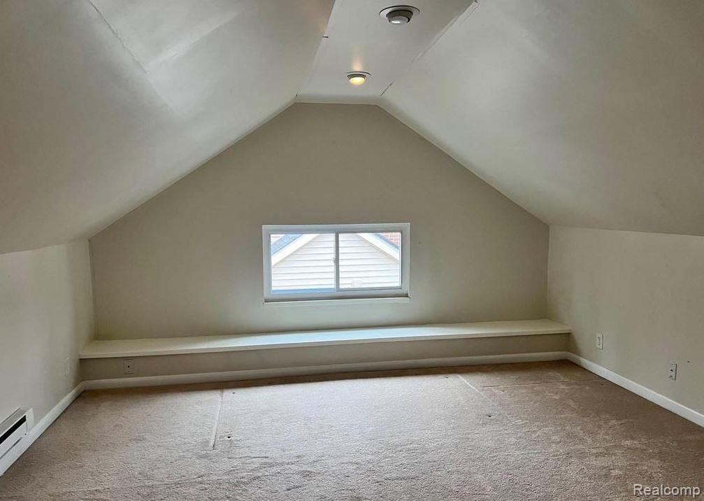 Birmingham City, Michigan 48009, United States, 3 Bedrooms Bedrooms, ,2 BathroomsBathrooms,Residential,Active,209097