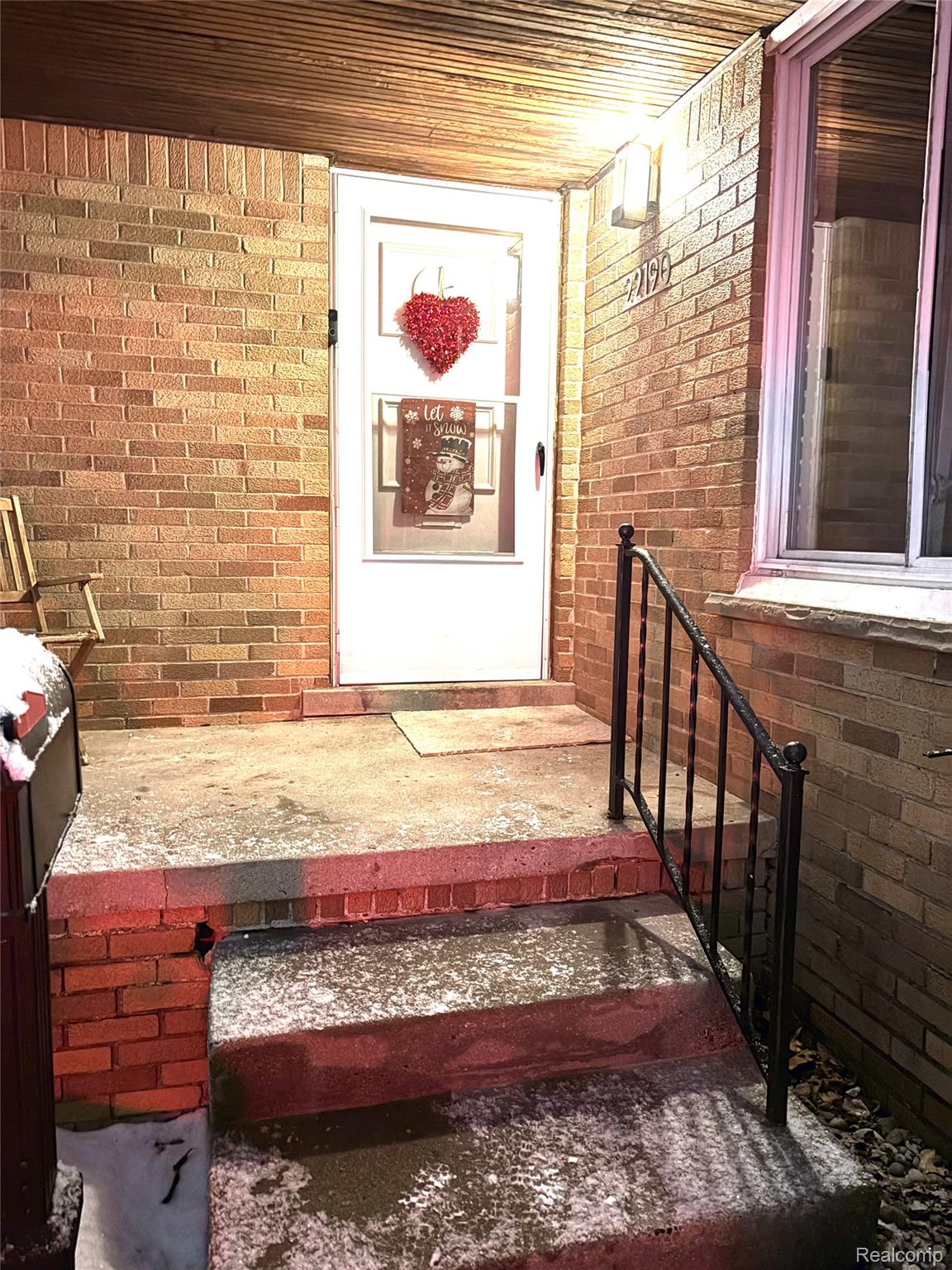 22190 Cloverlawn Street