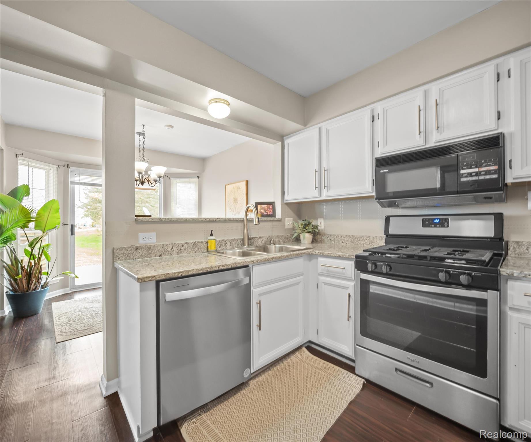 1739 Christopher Drive 8