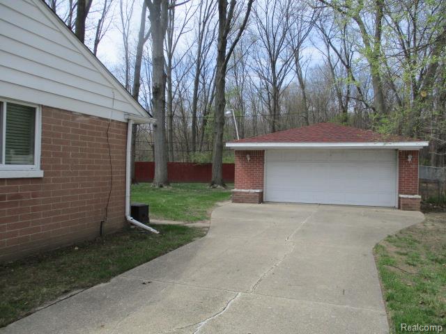 25399 Orchard Grove Street