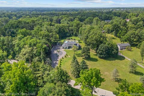 Photo of 5800 Lockwood Drive, Washington Township, MI 48094 (MLS # 20261044377)