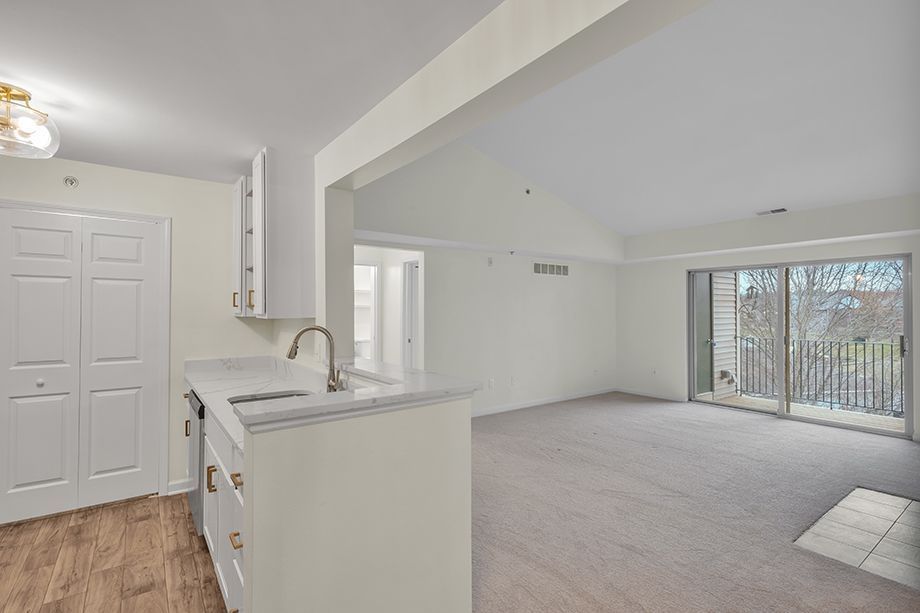 14307 Pinehurst Lane