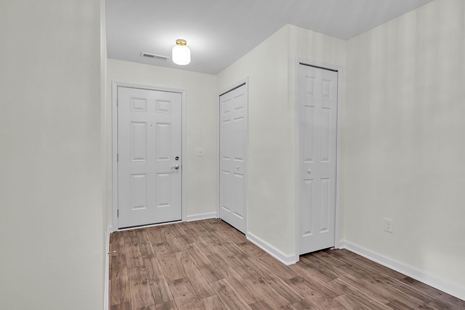 14307 Pinehurst Lane