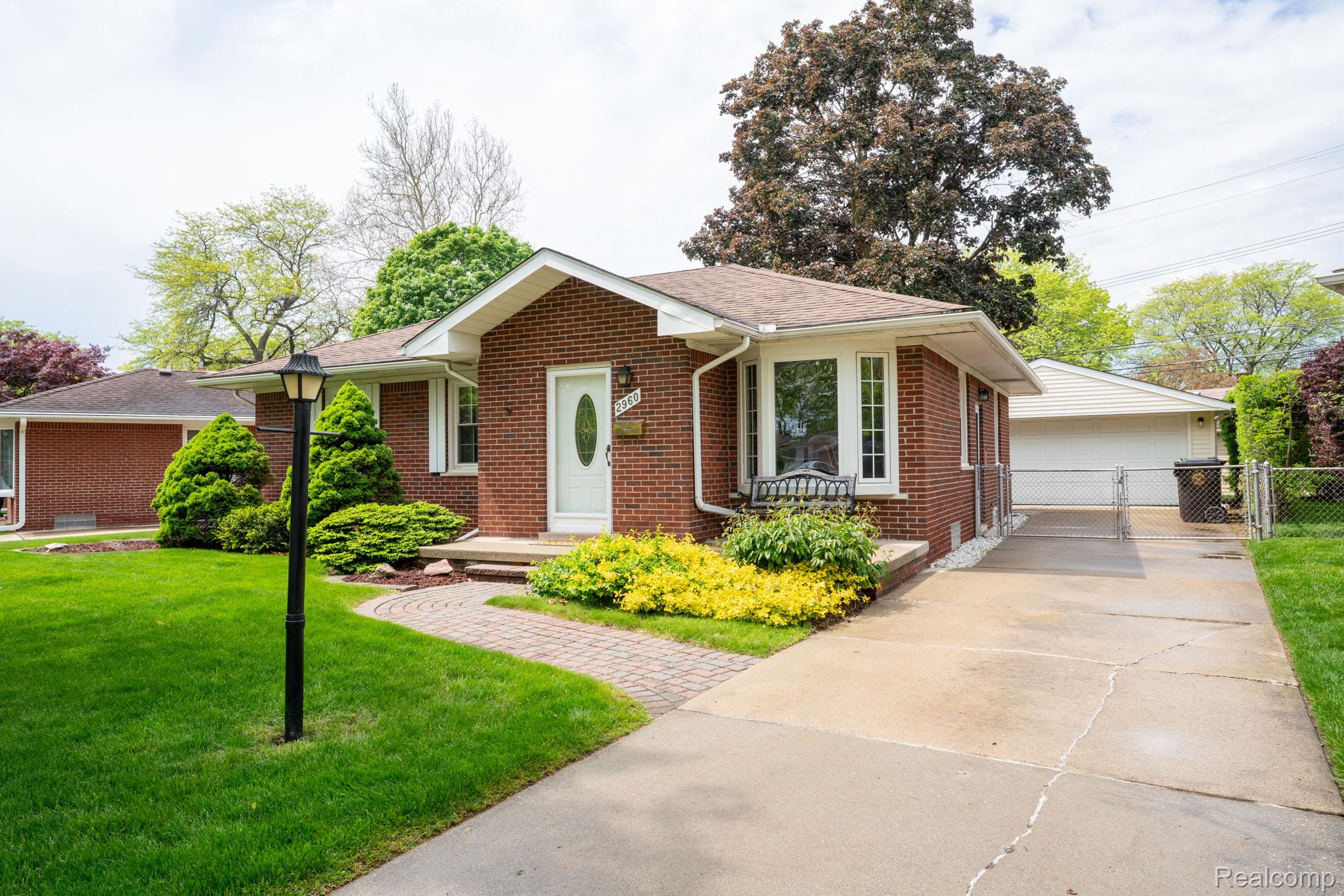 2960 Anna Court