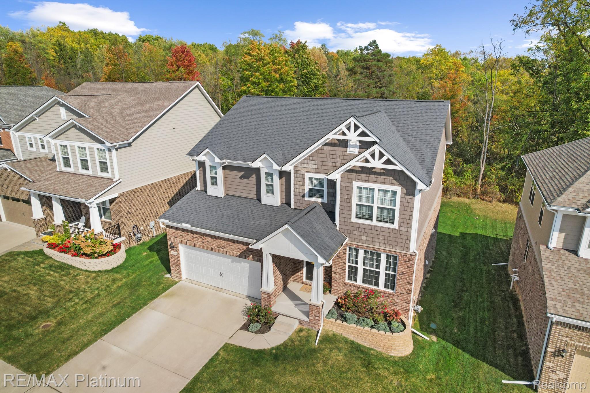 28140 Hummingdale Circle