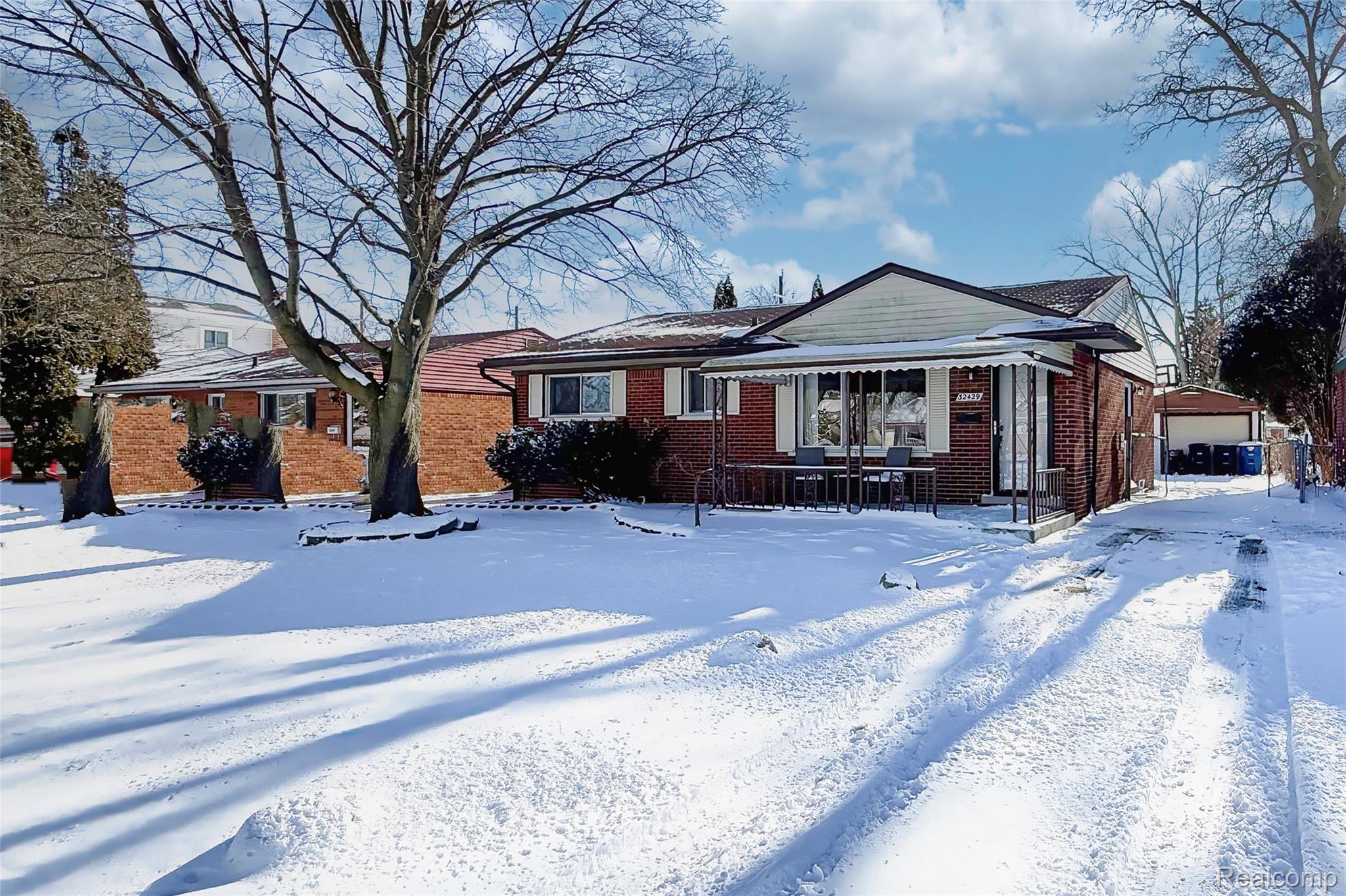 32429 Hazelwood Avenue