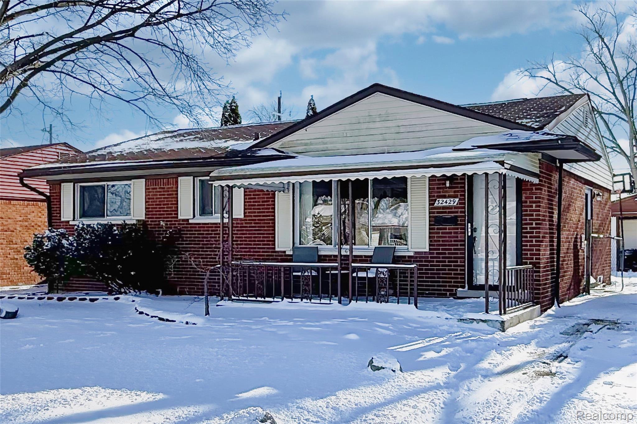 32429 Hazelwood Avenue