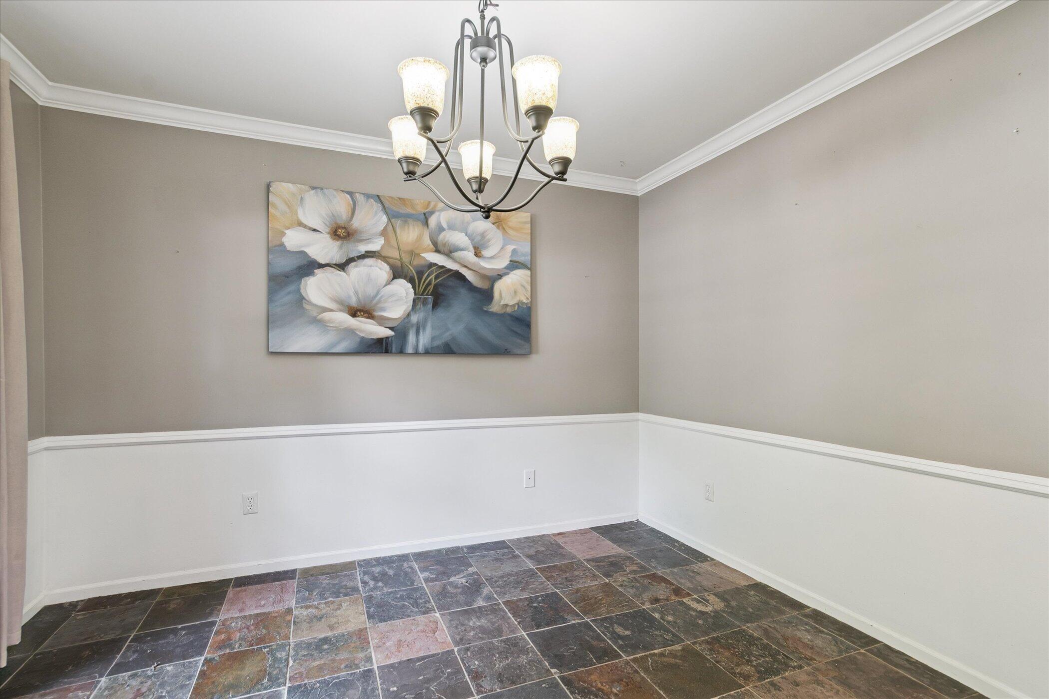 37739 Northfield Avenue