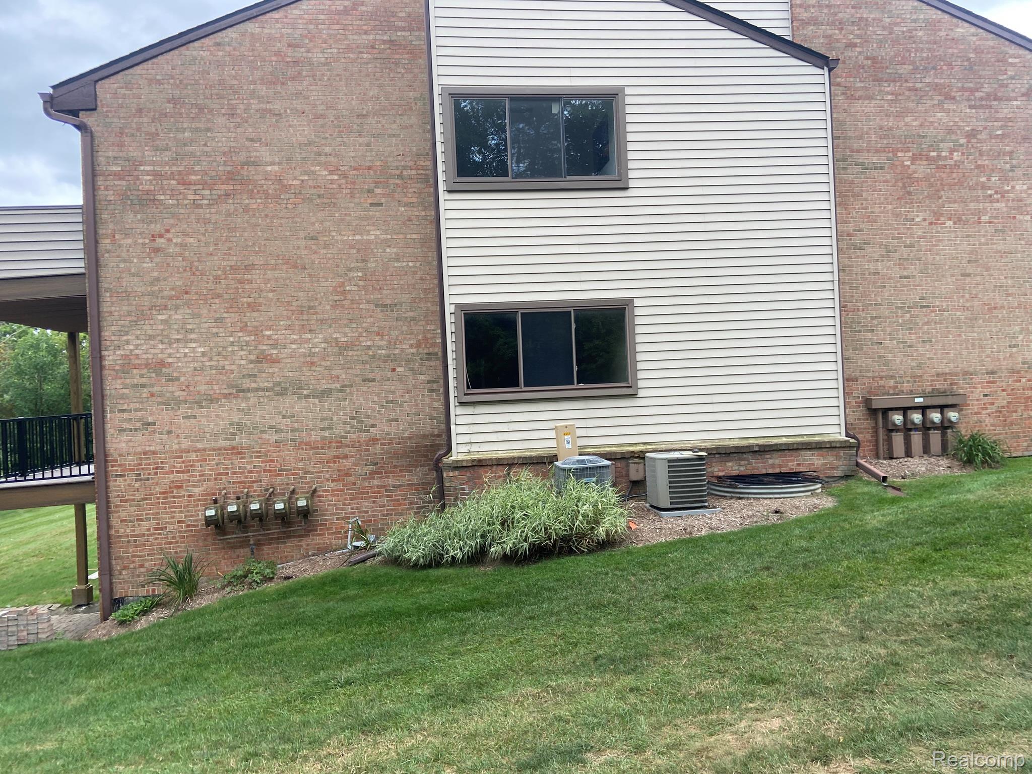 4411 Laurel Club Circle 1