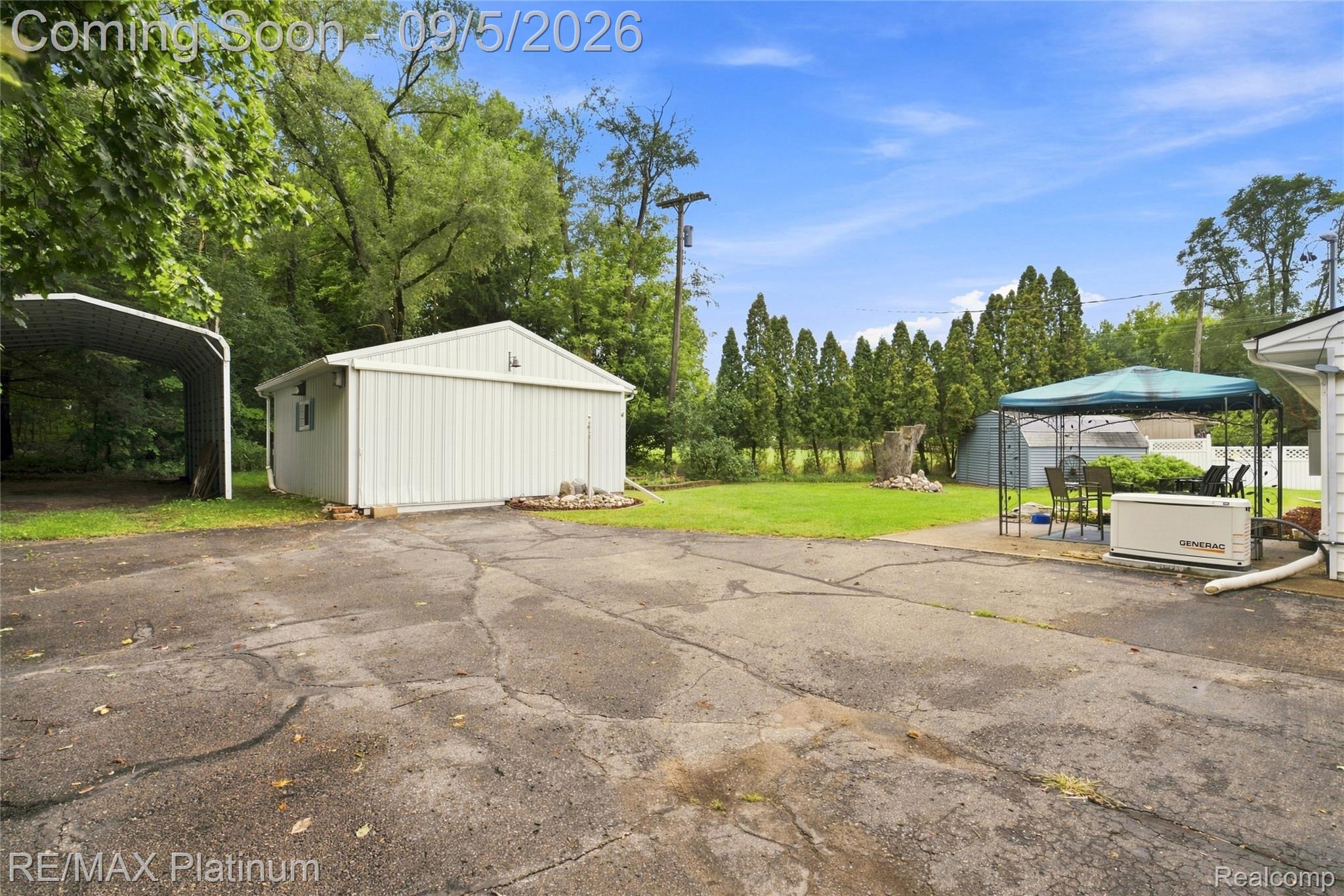1609 W Dewey Road