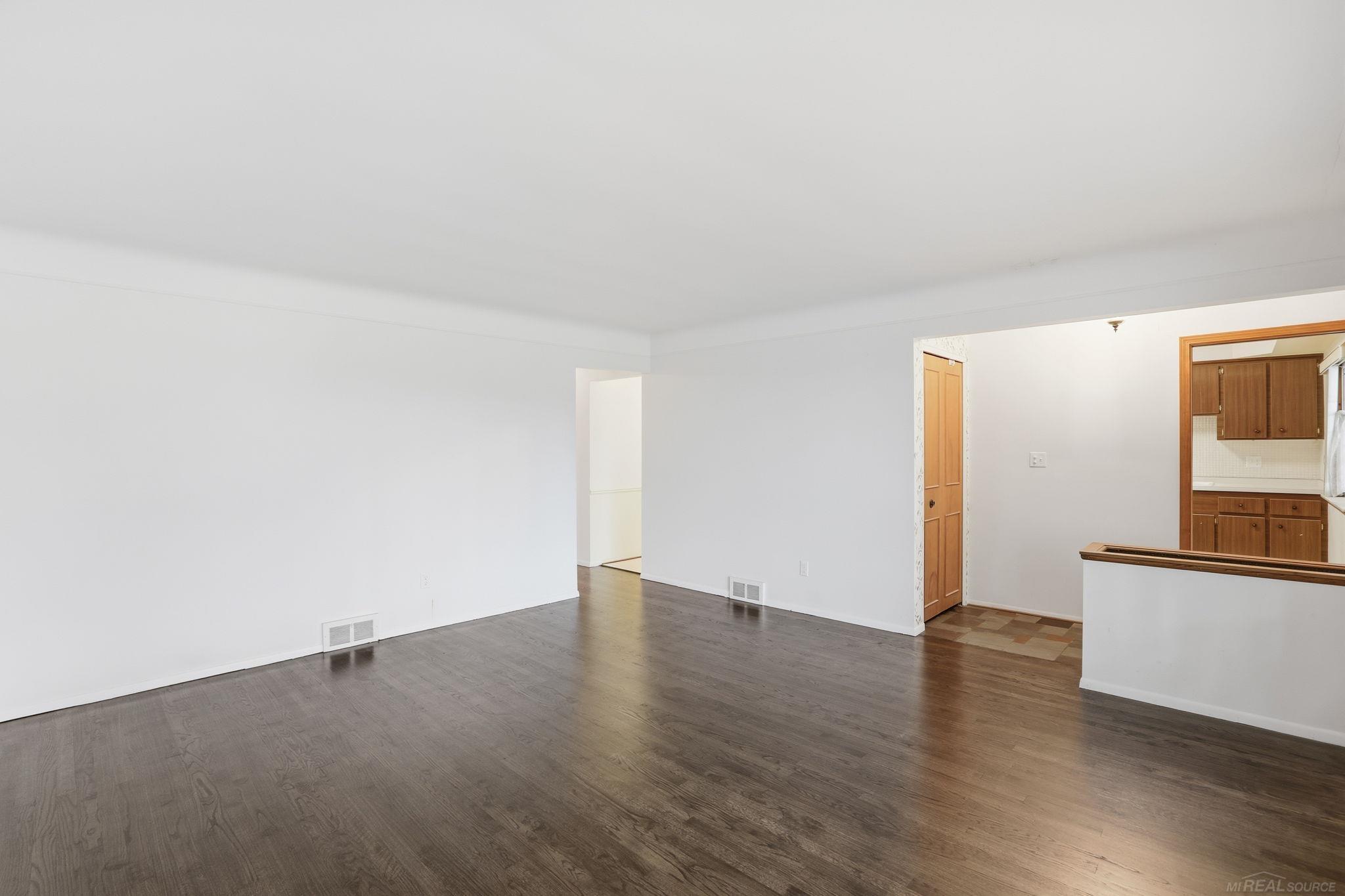 11220 Canterbury Drive