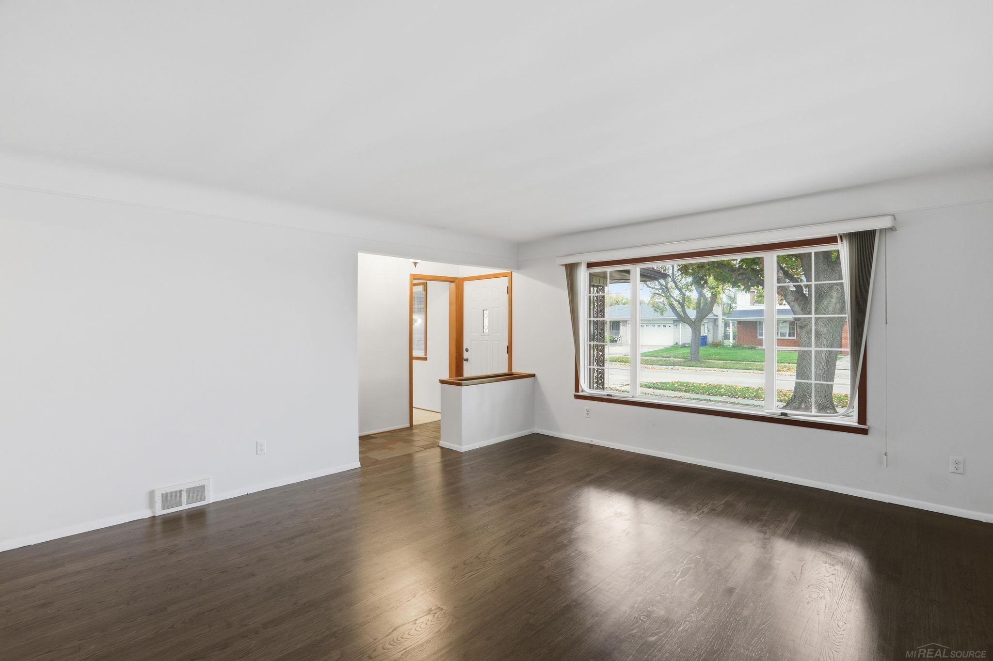 11220 Canterbury Drive