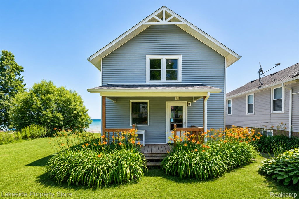 Photo of 2778 N Lakeshore Road, Carsonville Village, MI 48427 (MLS # 20261050507)