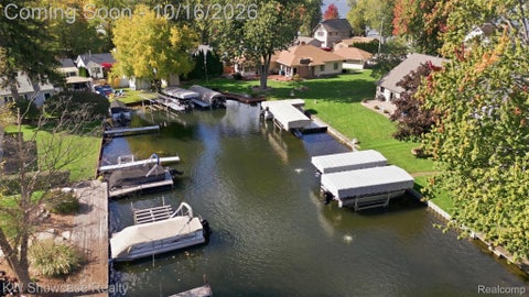 Tiny photo for 11909 Algonquin Drive, Putnam Township, MI 48169 (MLS # 20261083063)