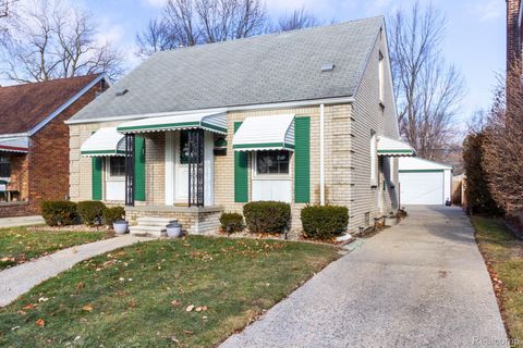 20927 Hawthorne Street Harper Woods City MI 48225