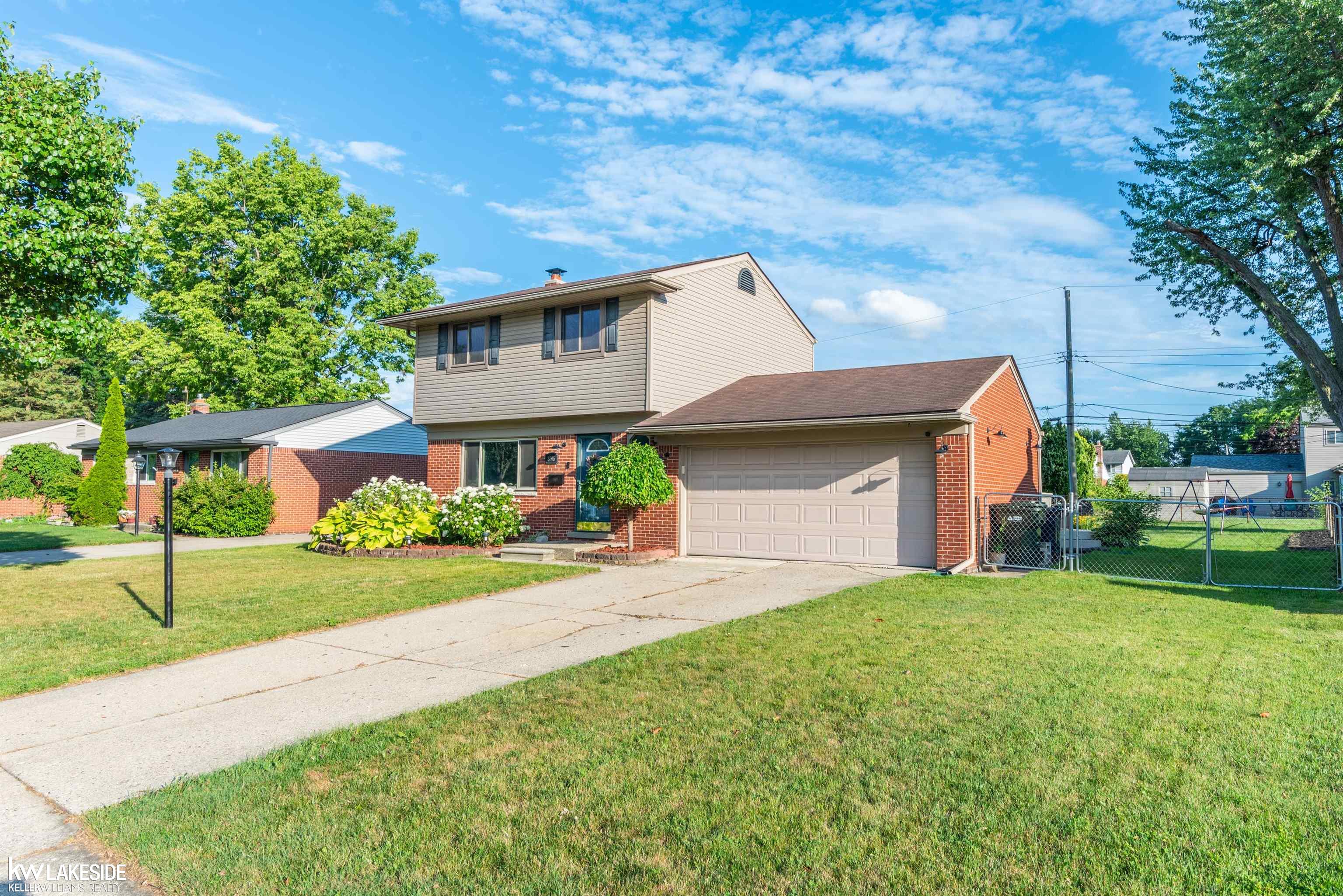 8796 Embassy Drive