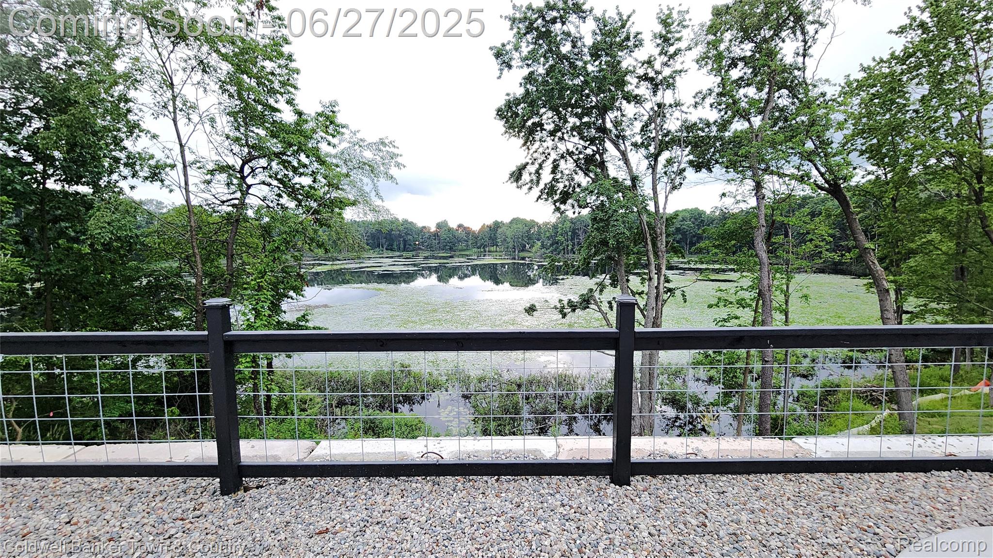 4789 Lakeshire