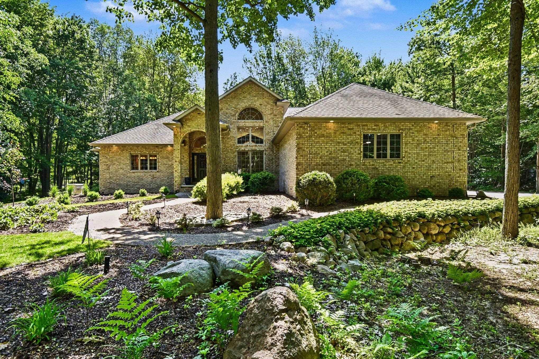 2628 Brownwood Trail