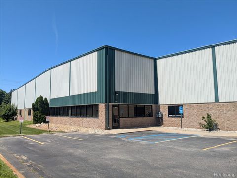 12805 SILVER LAKE Road Green Oak Township MI 48116
