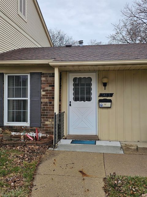 34273 Garfield Circle Fraser City MI 48026