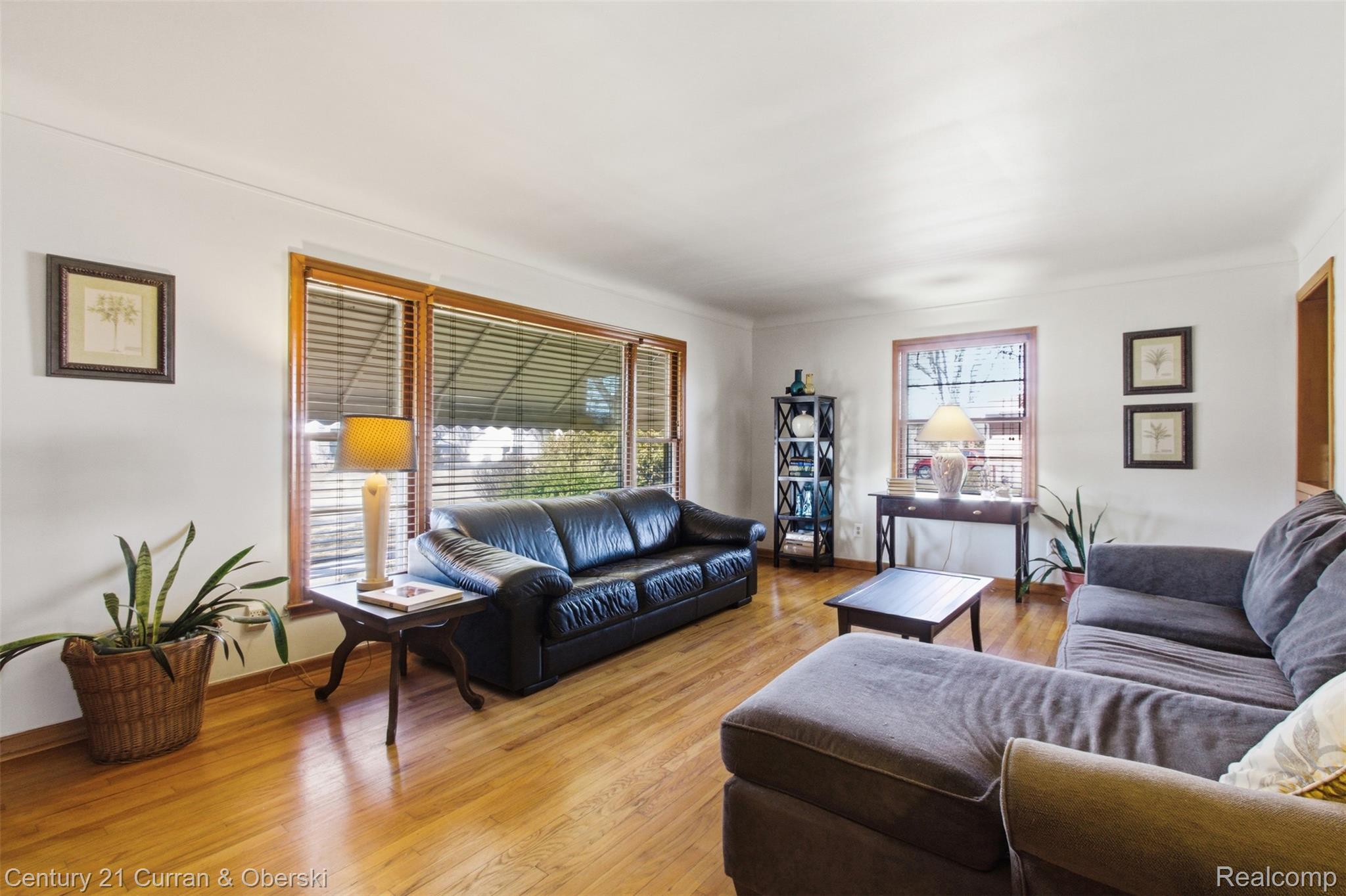 26780 Crystal Avenue