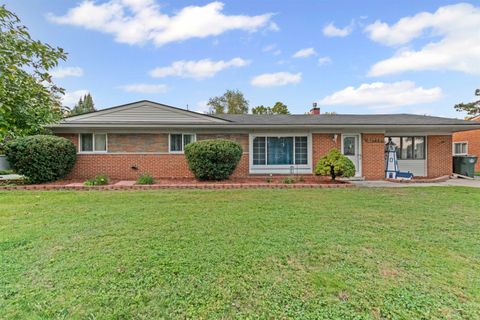 34735 Joel Street Chesterfield Township MI 48047